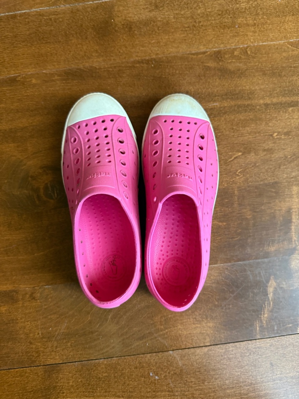 Native Kids Slip-On Water Shoes in Bright Pink with White Toe